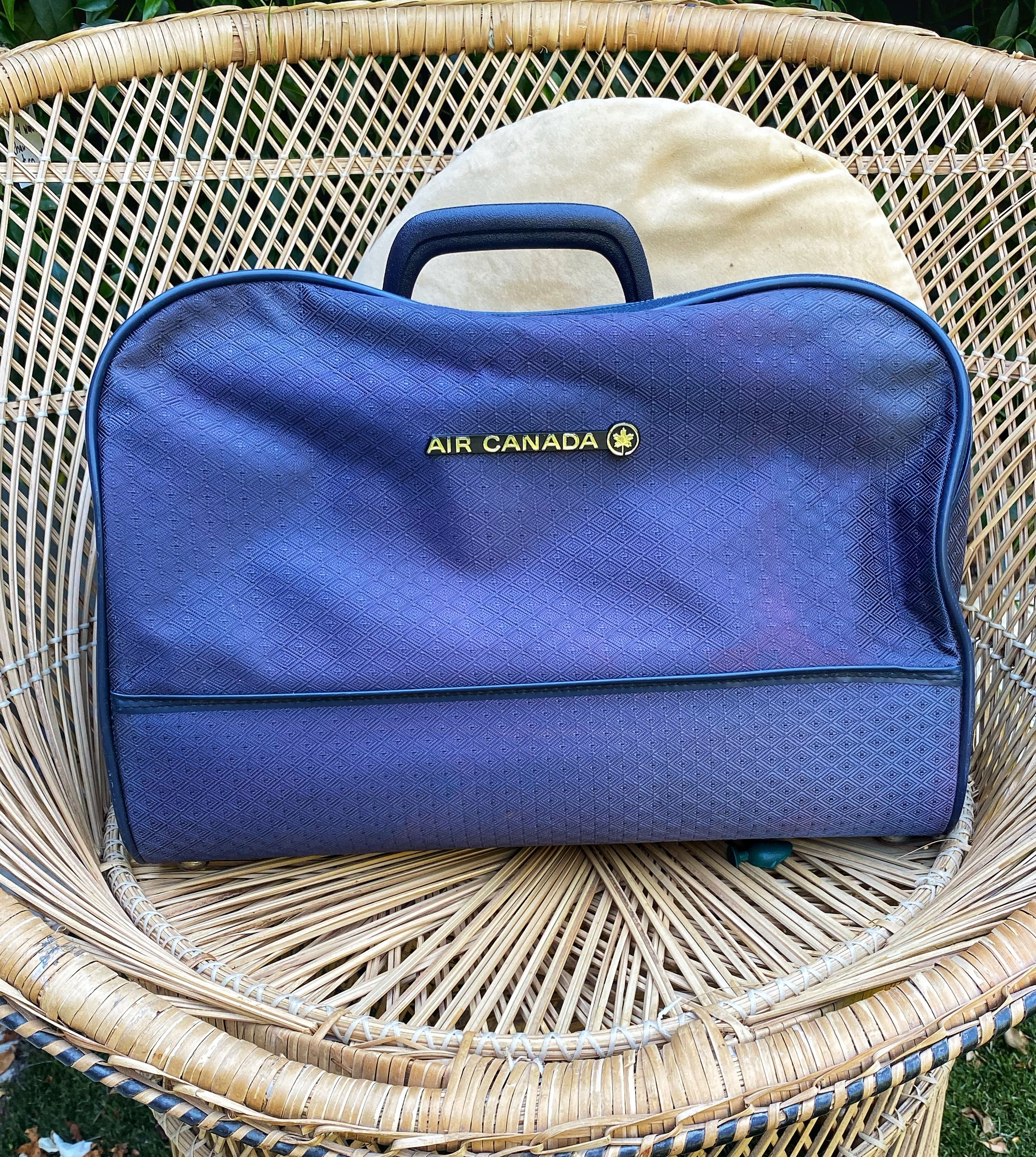 Vintage Air Canada Travel Bag